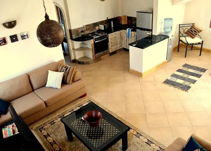 Red C Villa *